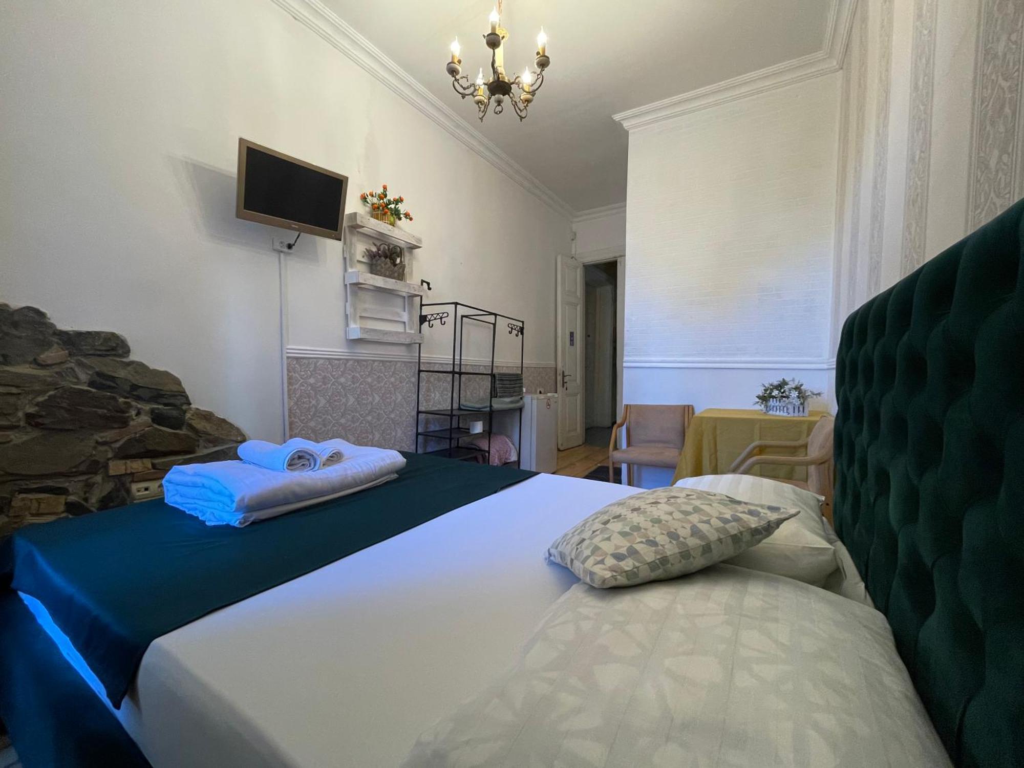 Wine O'Clock Hotel Tbilisi Luaran gambar