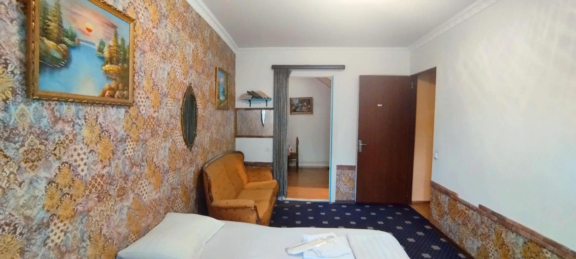 Wine O'Clock Hotel Tbilisi Bilik gambar