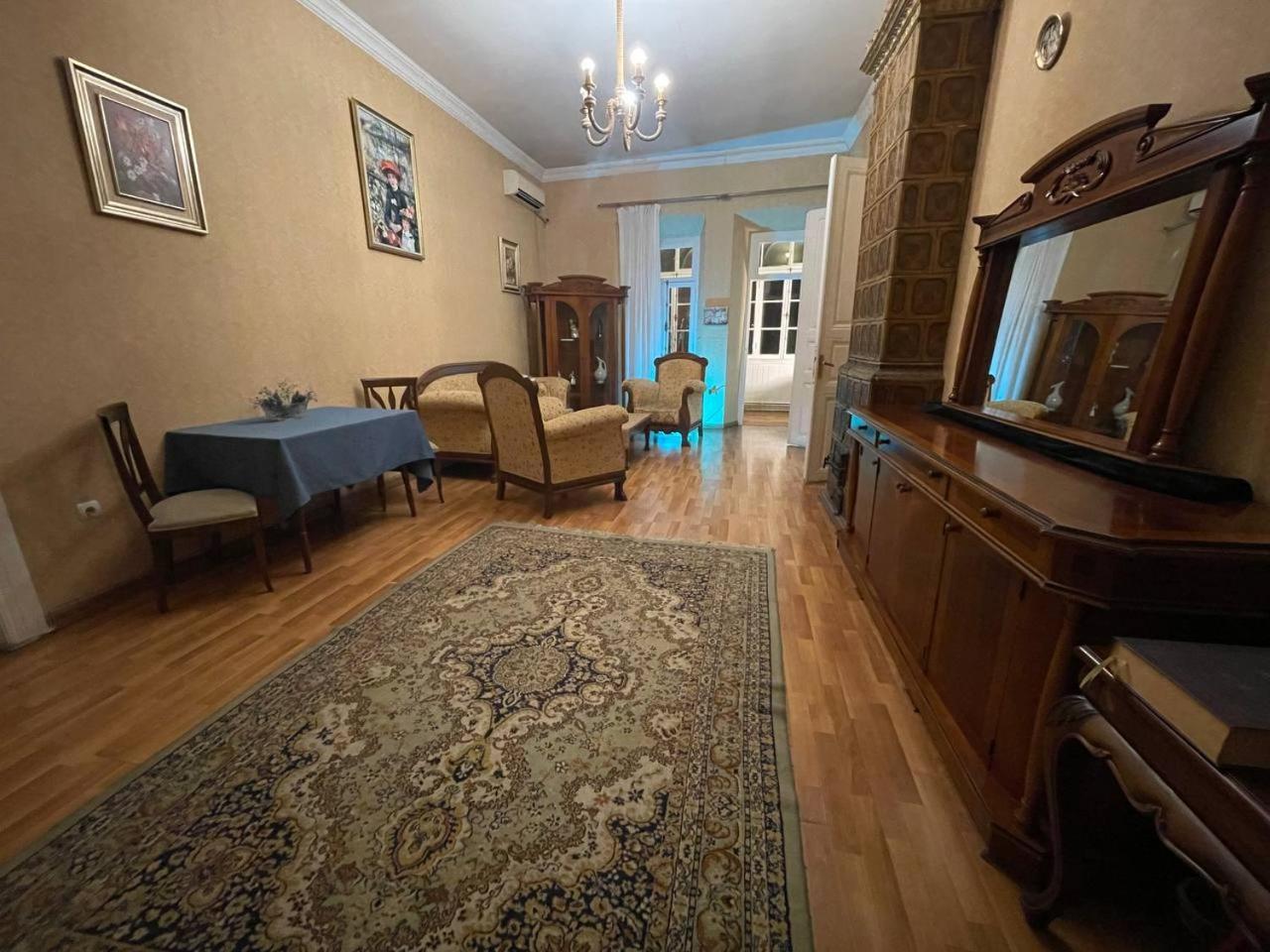 Wine O'Clock Hotel Tbilisi Luaran gambar