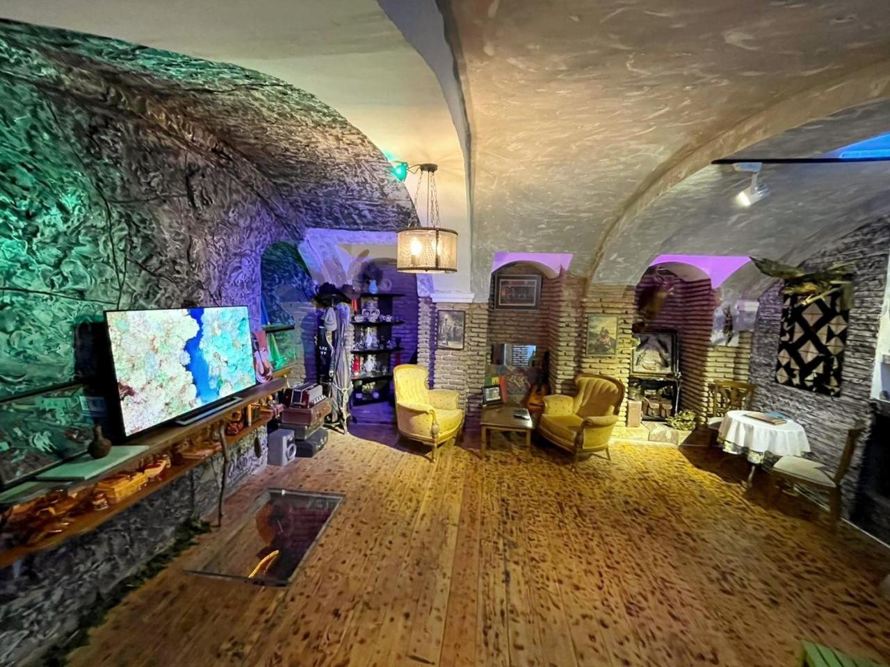 Wine O'Clock Hotel Tbilisi Luaran gambar